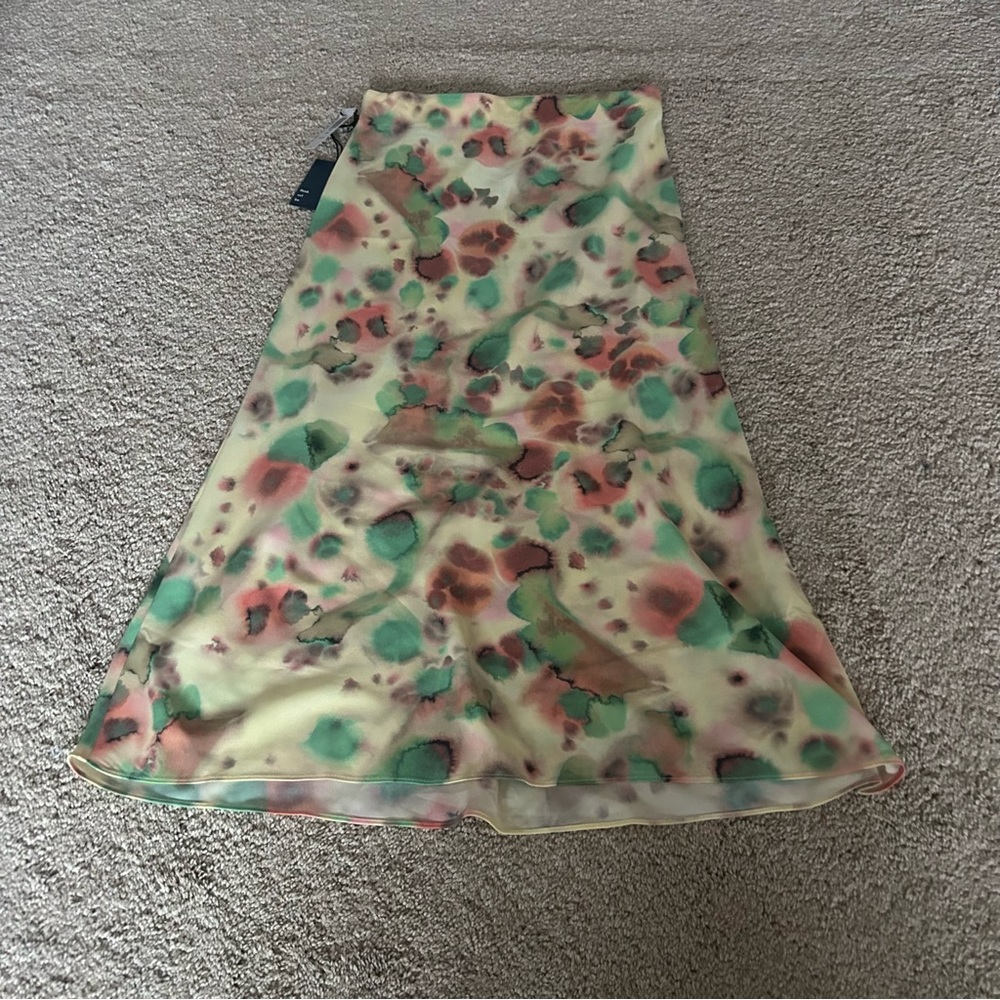 NWT Wilfred Midi Skirt
